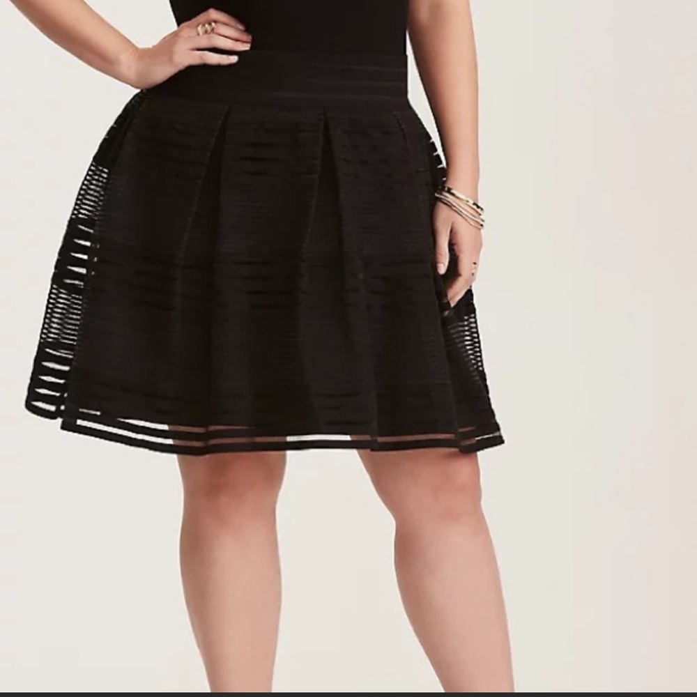 Torrid Black A line pleated skirt
